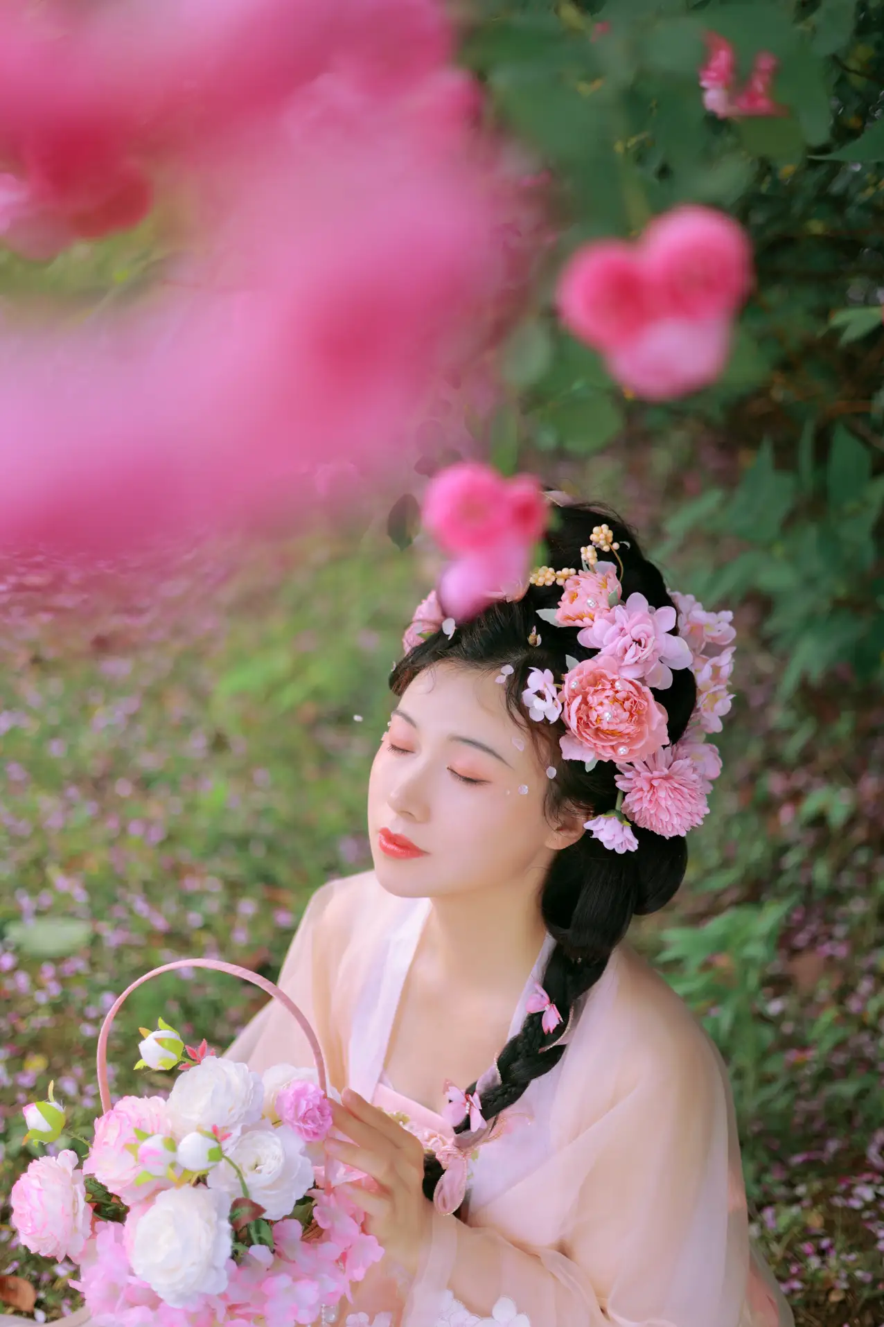 [YITUYU] 2022.06.18 Vol.1217 – Rose Flower God smile#[35P]-27